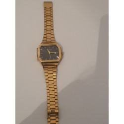 CASIO Montre 2401 bracelet acier doré clip cadran noir water resistant (7) — photo 2