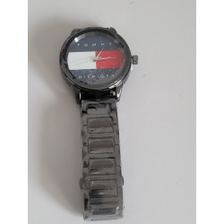 TOMMY HILFIGER Montre acier noir clip cadran 3 coul water resistant 1 ATM (40)
