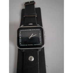 FOSSIL Montre bracelet cuir noir sans boucle cadran noir (49)