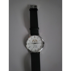 Montre bracelet cuir noir cadran blanc inscription au dos (50) — photo 2