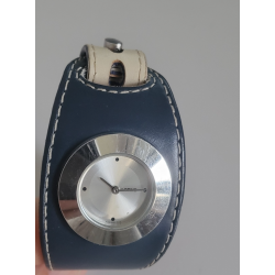 LORUS Montre bracelet souple bleu cadran blanc water resistant 8 ATM (36) — photo 2