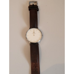 DANIEL WELLINGTON Montre bracelet cuir marron cadran blanc water resistant (32) — photo 2
