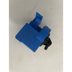 SAMSUNG Pressostat ST 545 pour lave linge séchant WD90J6A10AW — photo 2