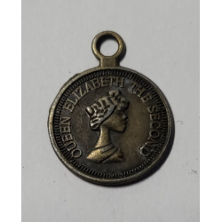 Médaille Ø 15 mm Queen Elizabeth the Second Royaume Uni (525)