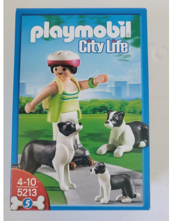 PLAYMOBIL City life Famille...