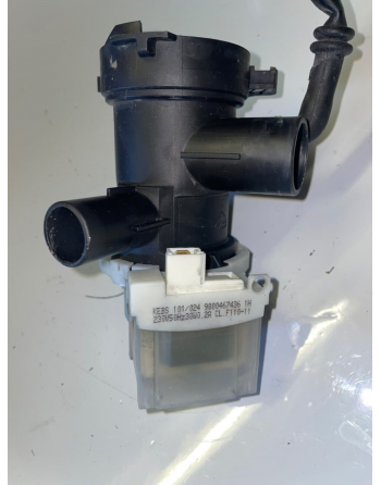 BOSCH Pompe de vidange + durite pour lave linge WAQ28360FF/03