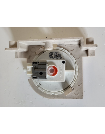 HAIER Pressostat 0020400434 pour lave linge HW70-12811-F