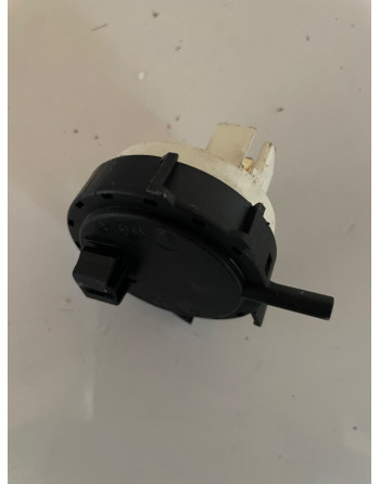 WHIRLPOOL Pressostat T 85 pour lave linge AWOD 4937 — photo 2
