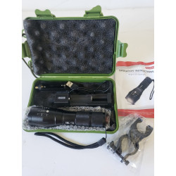 AUKELLY Coffret lampe torche LED rechargeable réf XML-T6