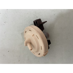 SAMSUNG Pressostat ST-545 pour lave linge séchant WD1702RJV — photo 2
