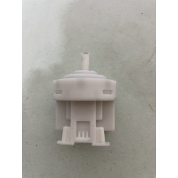 SIEMENS Pressostat 545-AA-002 pour lave linge WM14S384FF/38 — photo 2