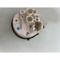 INDESIT Pressostat T85 pour lave linge top BTWHS62400FRN — photo 2