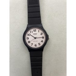 Casio MQ-24-7BLL 33,8mm Boîtier Noir en Résine, Bracelet Noir, Montre 20