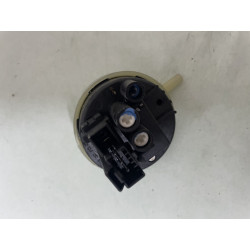 WHIRLPOOL Pressostat pour lave linge FSCR90427