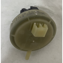 WHIRLPOOL Pressostat pour lave linge FSCR80421 — photo 2