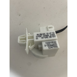 ELECTROLUX Pressostat ST-545 RA-017 pour lave linge EW7F2912SP