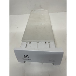 ELECTROLUX Bac à condensation + façade pour sèche linge EDC2086PDW