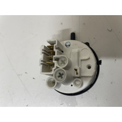 LISTO Pressostat 37650078 pour lave linge LF1005-5 — photo 2