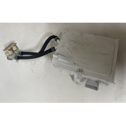 BRANDT Support bac à lessive + électrovanne pour lave linge BWF47TCW — photo 2
